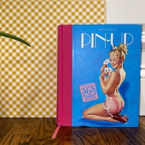 PIN-UP book by Taschen